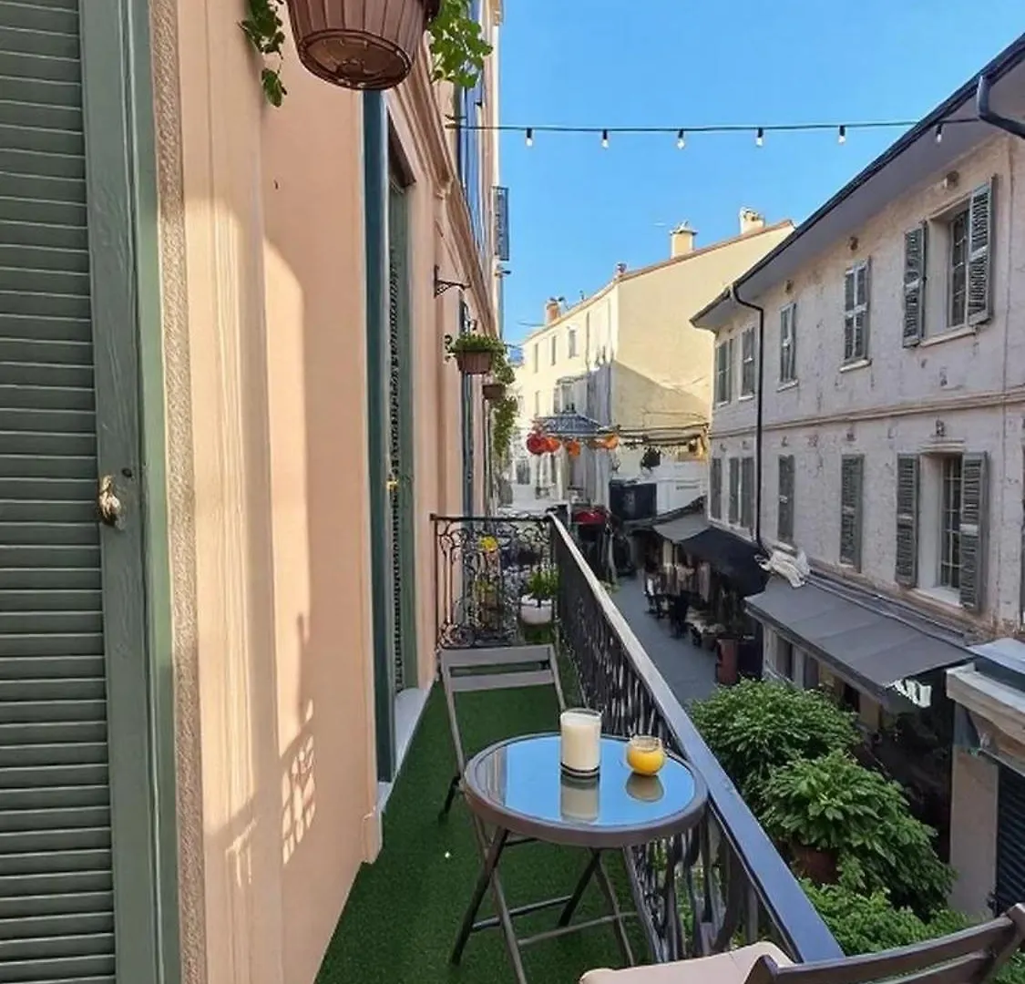 Beach & Palais - 2 Min Away, Balcony Cannes Apartment